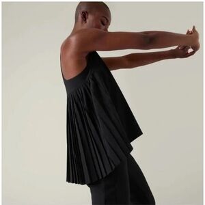 ATHLETA Swing Forward Pleated Tank Top in Black NEW